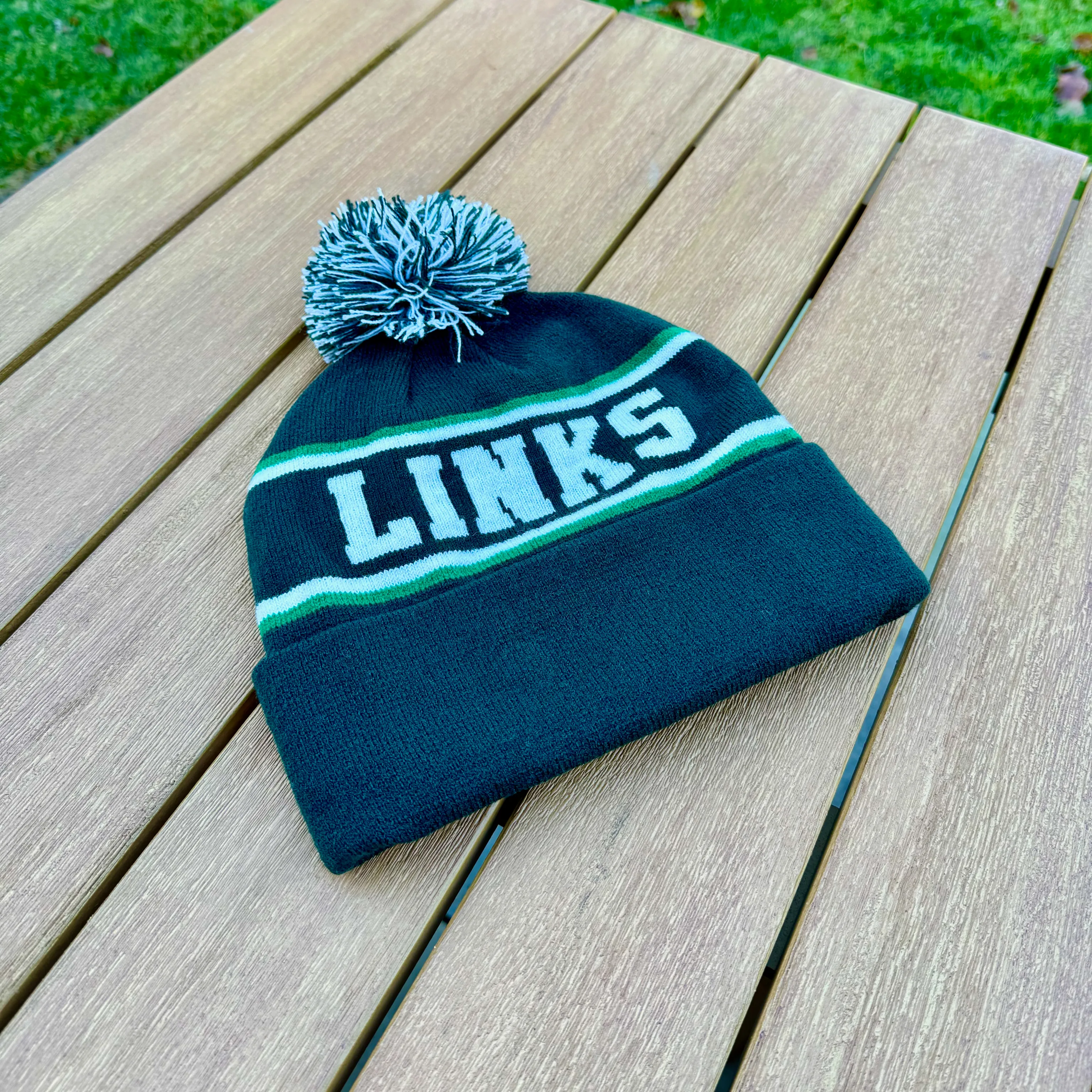 Links Pom Beanie - Green